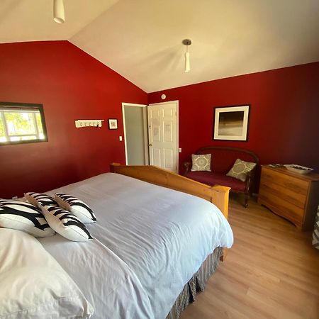 Rose Cottage Bed & Breakfast Valemount Bagian luar foto