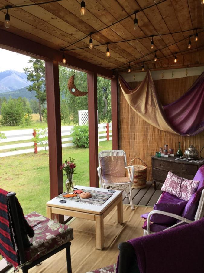 Rose Cottage Bed & Breakfast Valemount Bagian luar foto